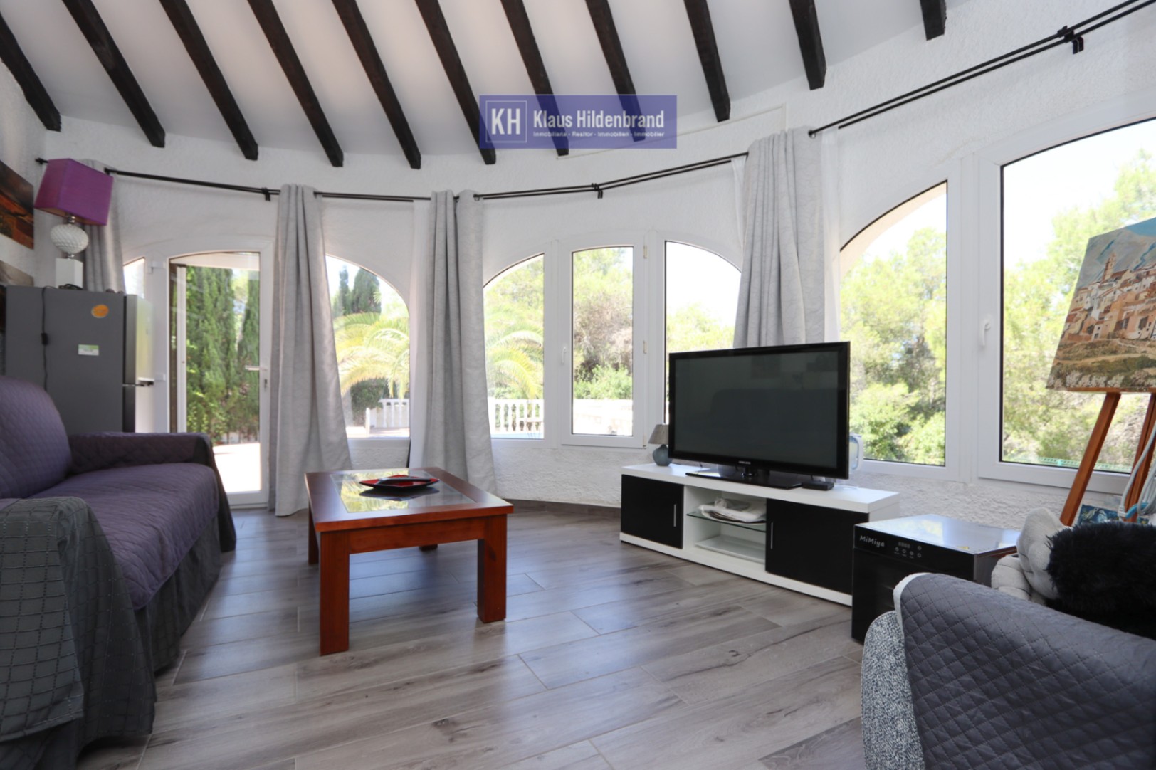 Villa with swimming pool and great potential in Balcón al Mar