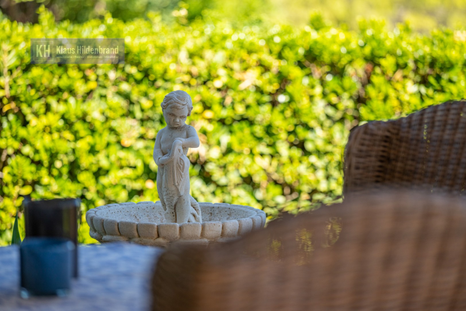 Mediterranean Villa in Adsubia with Lush Garden and Private Pool