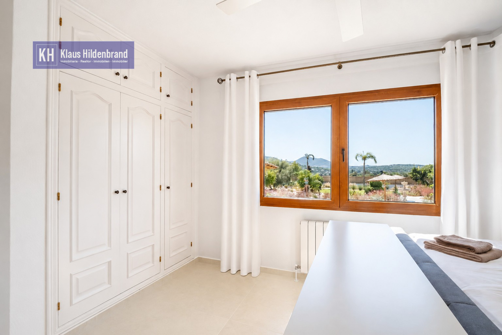 Kürzlich renovierte Villa mit separatem Gästehaus in Tossals, Jávea