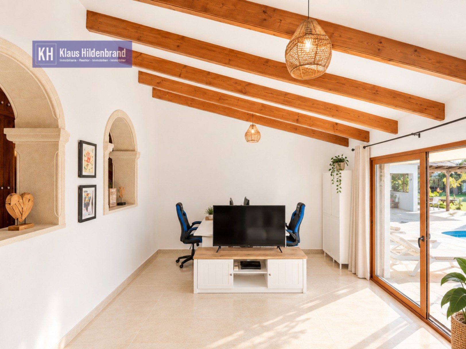 Kürzlich renovierte Villa mit separatem Gästehaus in Tossals, Jávea